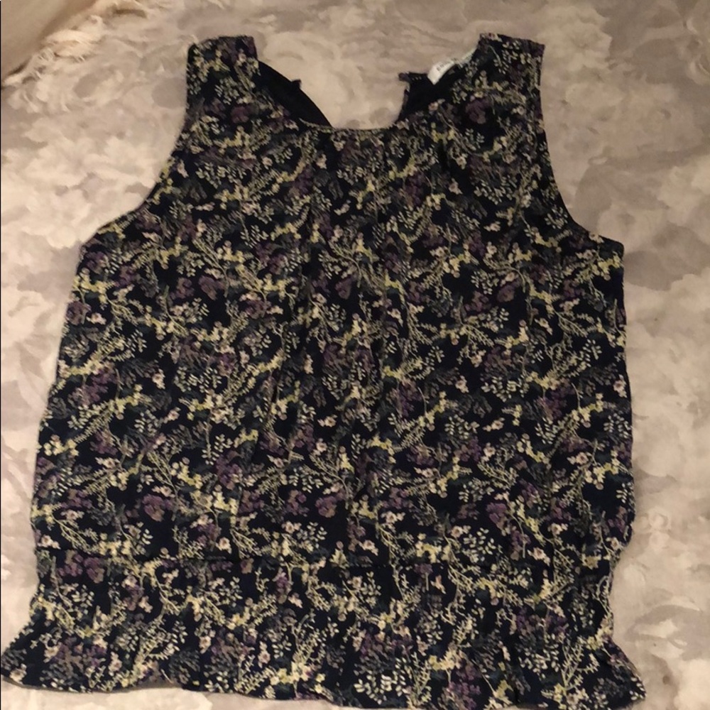Floral top